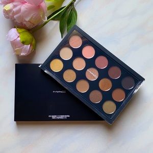 MAC Eye Shadow x 15/ Warm Neutral Palette
